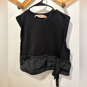 N°21 luxury brand -Black Sleeveless Top/Sweater/blouse